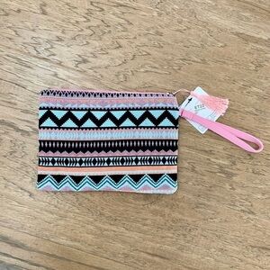 NWT‎ Boho zipper wristlet or travel bag